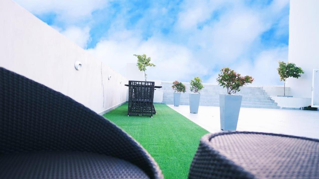 The Luxury Nest Apartment Maharagama Exterior photo